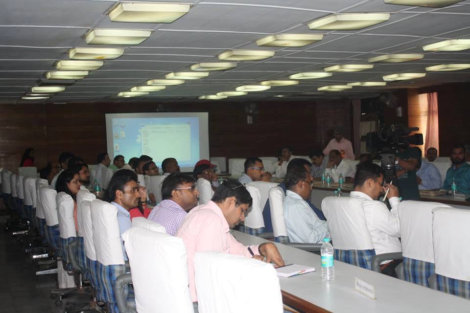 CWCOfficial_GoI's tweet photo. Workshop on "Health of #Ramganga & #Gomti Rivers-Issues and Ways Forward" was organised by CWC, Lucknow on 28.09.2018. State Govt, Central Agencies such as #CPCB, #CGWB, #CIFRI, #IIT- BHU, #BBAU, #I&WRD, District Authorities , NGOs, #WWF, #INDIA-EU etc. participated in event. https://t.co/d1jIfPv3Ql