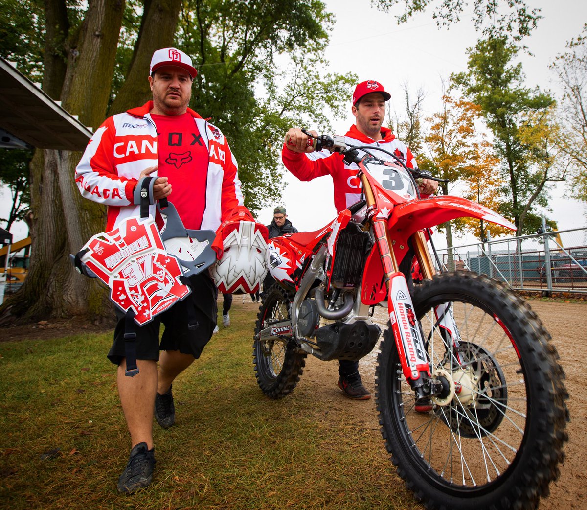 GDRhonda's tweet photo. We here, we ready. https://t.co/So5svYS85B