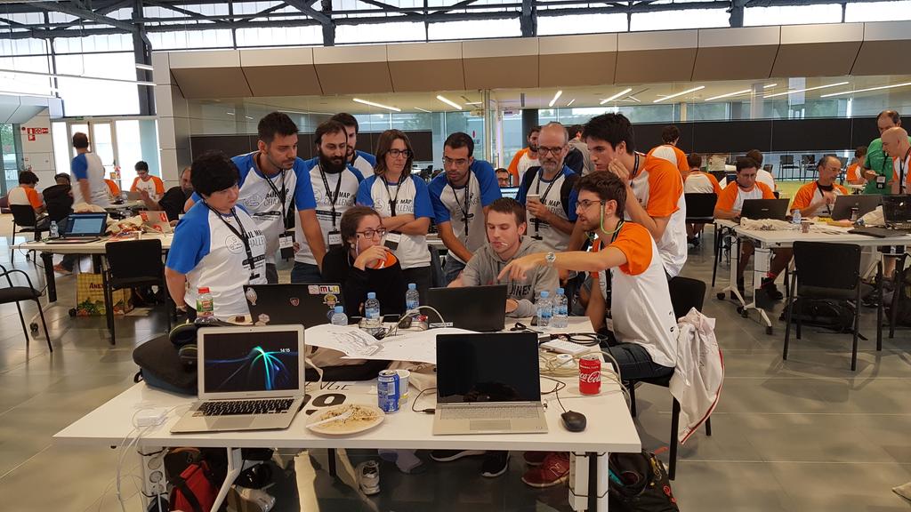 AlegreLluis's tweet photo. Equips i mentors avaluant les propostes en el #Railmapchallenge per un mapa digital per tothom!#ATMbcn https://t.co/h5O5wptPKt