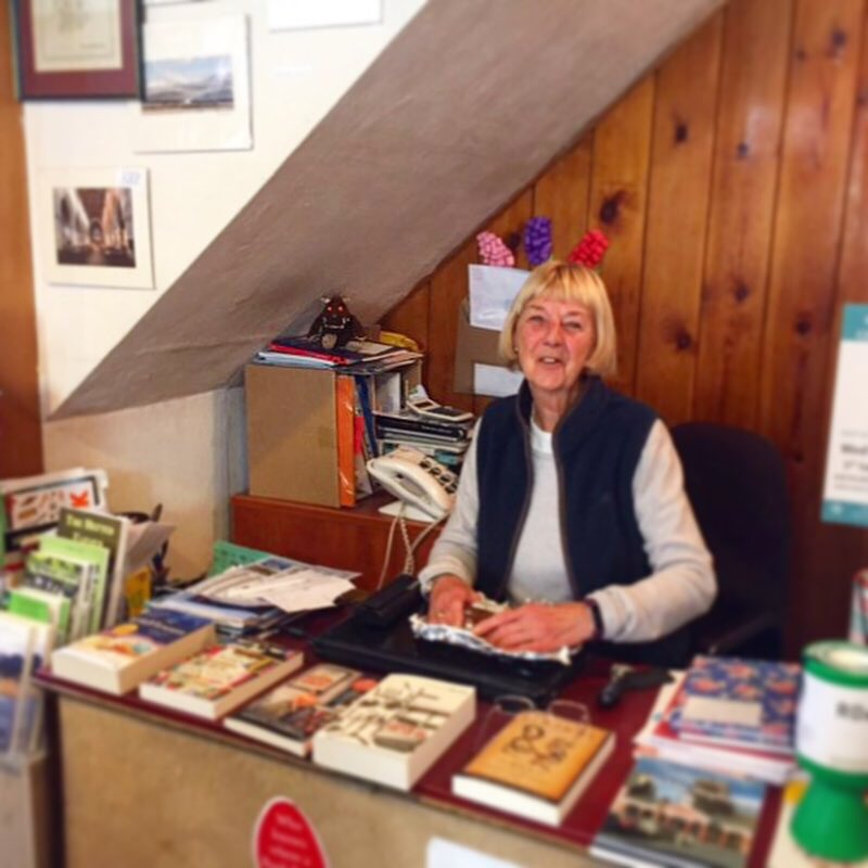 oldcrofthouse's tweet photo. This is Barbara... @TheBookshopKS #celebrating #nationalbookshopday #withcake #sheloves #gingercake #books #nothingbeats #smellofnewbooks #pickabook #relax #read #highstreetshopping #withadifference #markettown of #kirkbystephen #cumbria #independantshops #knowledgable #friendly https://t.co/c4zAzBkb2d