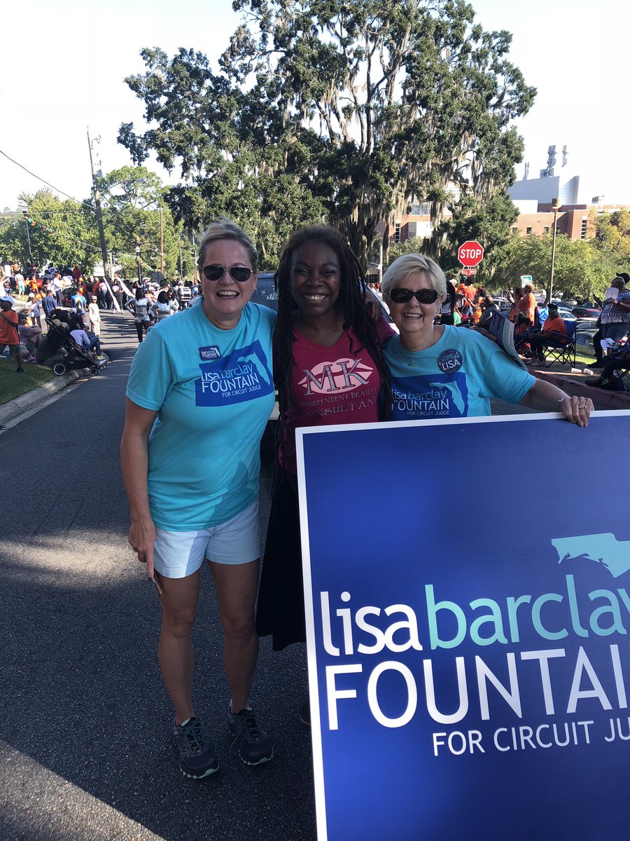 Fountain4Judge's tweet photo. HAPPY HOMECOMING FAMU!!! Loved being a part of that amazing homecoming parade!!! #gorattlers #Lisa4Judge #Vote4LisaFlorida agricultural https://t.co/5al7FGqq0B