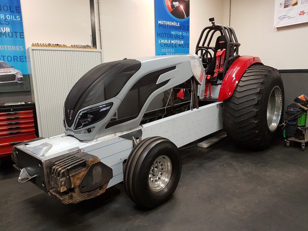 tvaltmet's tweet photo. Dataloggers, triggerwheels, pompsteunen, gordelplaten, carterpannen, in- en uitlaatspruitstukken https://t.co/Et8WtfHs9G https://t.co/5BvMIQsysX