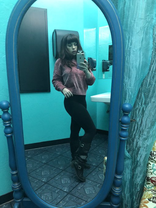 Hey:) https://t.co/UFSbe8wDzK