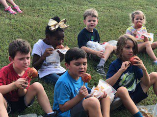 Celebrating Autumn with "class-made" caramel apples, narrative writing with temporal words, and a mini picnic! Thanks to Trickum Kroger to the donation! <a href="/littleriveres1/">Little River ES</a> <a href="/kroger/">Kroger</a>