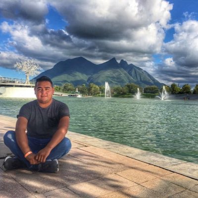 anDueeza's tweet photo. #NuevaFotoDePerfil https://t.co/CWHpv8yPit