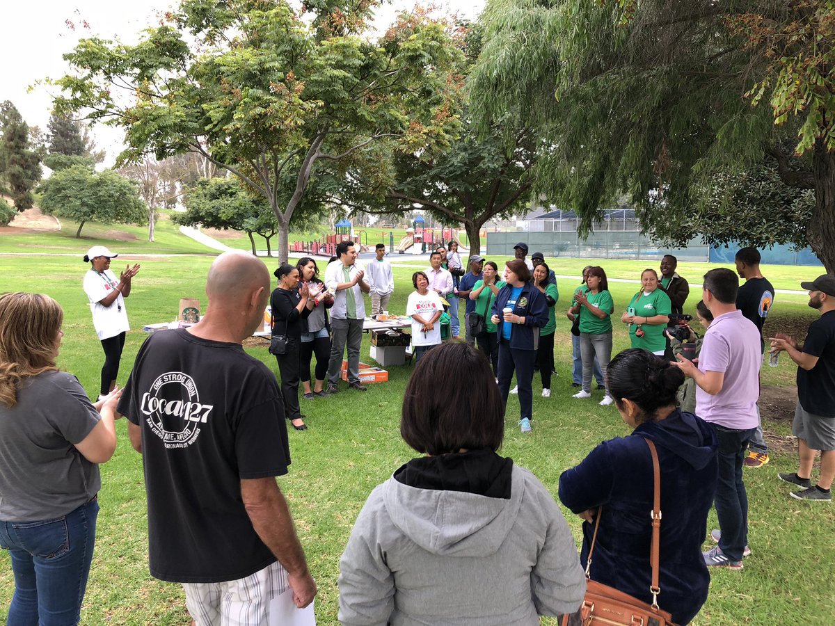 toniatkins's tweet photo. Joining Labor - @UDWA &amp; Local 127 AFSCME to walk in support of @CD4MyrtleCole‘s re-election to San Diego City Council. https://t.co/w6Ko3Gok8K
