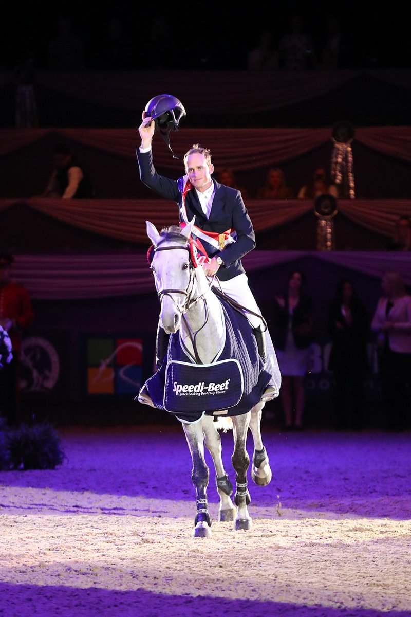 Trevor Breen completed an impressive <a href="/hoystweet/">Horse of the Year Show</a> double when he won the British Horse Feeds Speedi-Beet Grade C Championship aboard Diamants Aurora with whom he also won the Talent Seekers on Wednesday. @FibreBeet
britishshowjumping.co.uk/news/trevor-br…