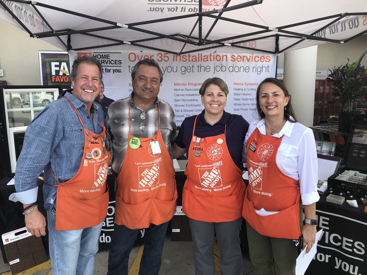 AudraTHD's tweet photo. Specialty Event at 582. HDI &amp; HDE in the House! Thanks for the invite SM Rex &amp; SASM Rina @StaceyTank @SHAMWOW99 @DerekTHD @scottwhiteHD @THDJAKEM @bsb823 @RonSerpaio @MervinTHD @THDPatti @LegalleyF https://t.co/ksipR00vmh