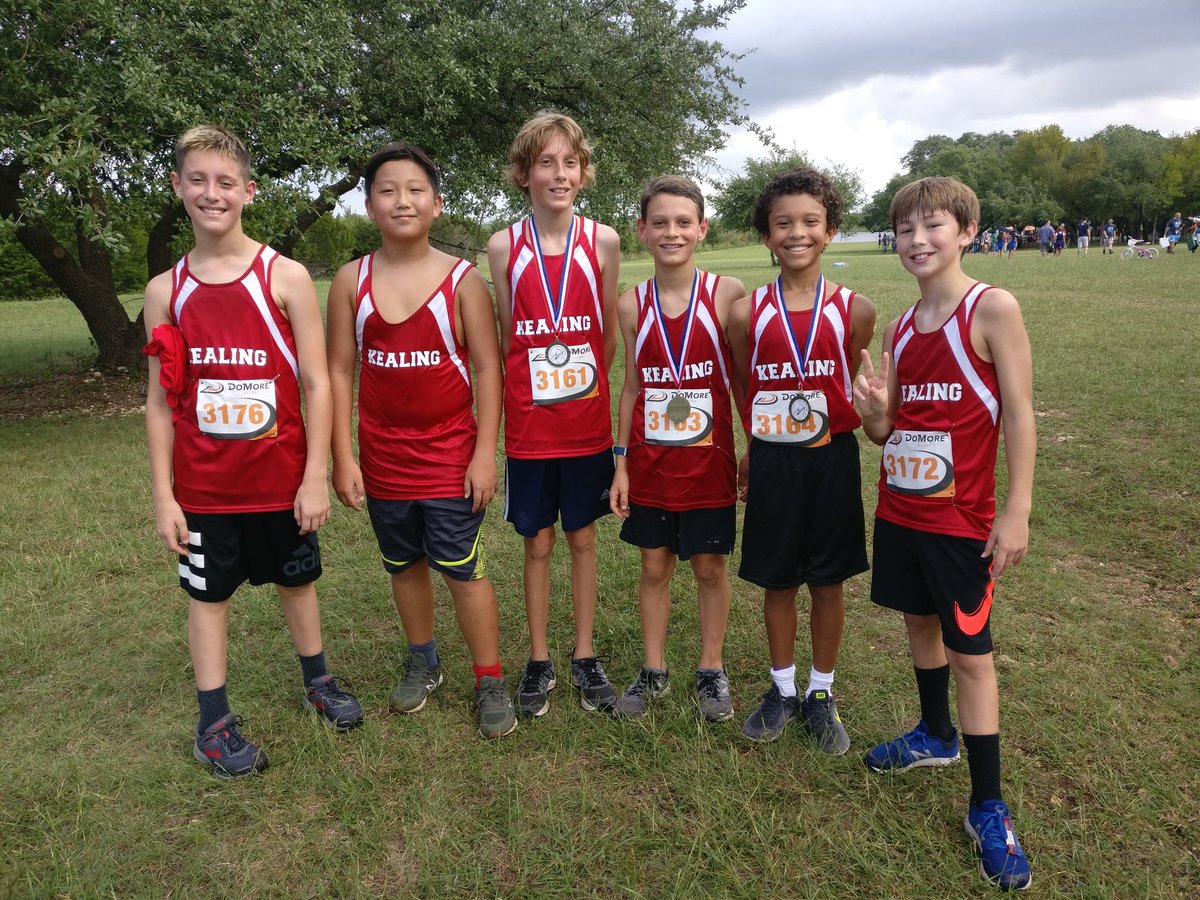 KealingXC's tweet image. Great KMS performance today at the Founder's Classic Invitational with 9 top 10 medals and 2nd place team finishes for both boys and girls teams!  Best ever Hornet finish in 2 years! @KTXHornets