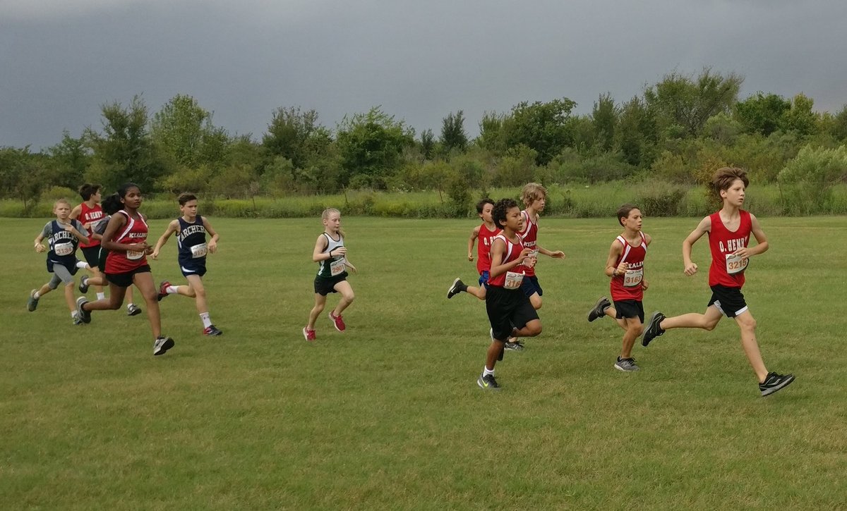 KealingXC's tweet image. Great KMS performance today at the Founder's Classic Invitational with 9 top 10 medals and 2nd place team finishes for both boys and girls teams!  Best ever Hornet finish in 2 years! @KTXHornets