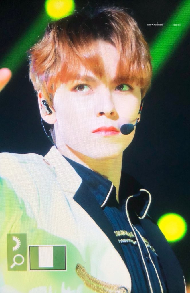 VernonSpain's tweet photo. 📷[FOTO]
181006 || #Vernon en el concierto del 'Ideal Cut' en Taipei. 
©monoclassic_vn 

#SEVENTEEN #세븐틴 #버논 #IDEALCUTinTPE https://t.co/J03spjoloq