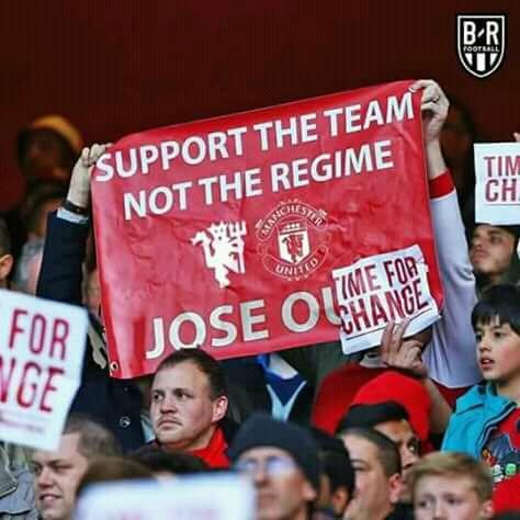 RobinVanaldo7's tweet photo. Lets get it Trending #MUFC @ManUtd #JoseOut https://t.co/L8FjS35pgV