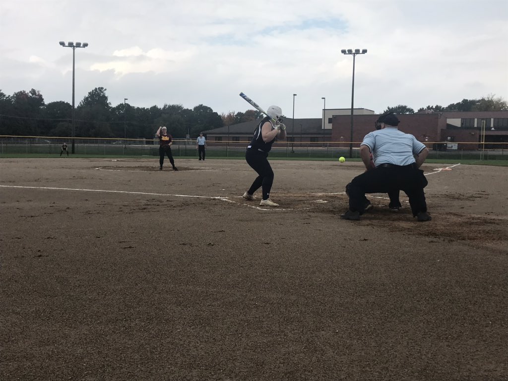 TheNCSA's tweet photo. WE ARE PLAYING SOFTBALL FOLKS!
๐ LSSU v. @MUClubSoftball
๐@ISUClubSoftball v. Notre Dame
#INDYInvitational https://t.co/S7ilct9Wqm