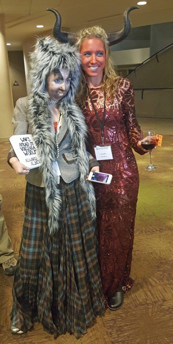 WritersDigest's tweet photo. What will you be dressing as for our literary Halloween costume party at the WD Novel Writing Conference? #NWC18 #WDNWC https://t.co/6Zishs6oHH https://t.co/kH4hakmbyK
