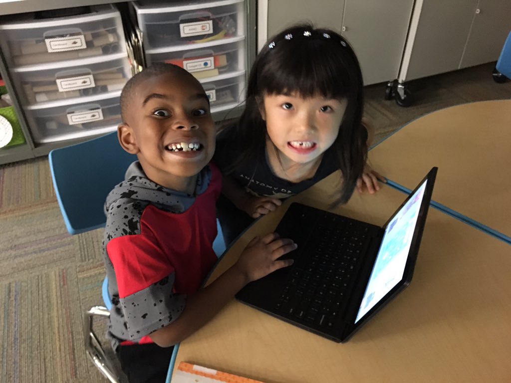 brooksideREADS's tweet photo. Working with a buddy for our first time on chromebooks in the library! @Kinder_Days @ABCyaGames #mouseskills #edtech #teamwork #itsworthit #librariesareWorthit #librarylife #librarian #chrombooks https://t.co/LAnOmsTswz