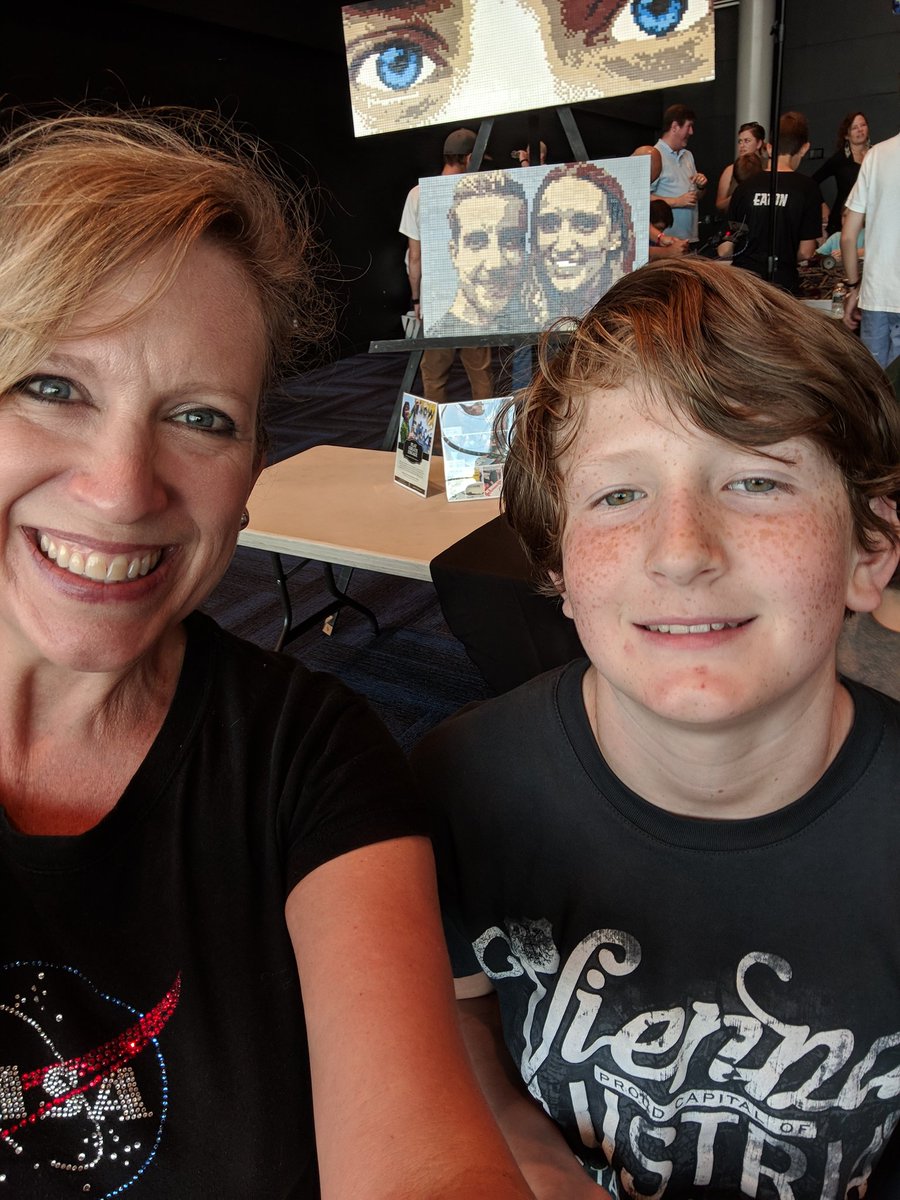 MrsGsMathClass's tweet photo. First #robioUS student of the day at the #rvamakerfest. Come on up and find me! #oneCCPS https://t.co/7E1AaX3dZh
