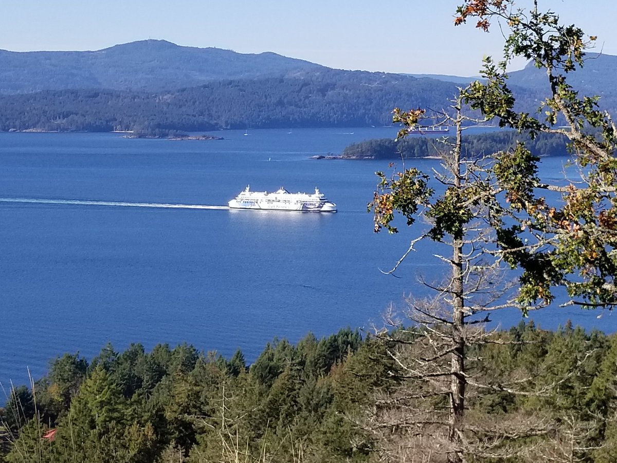 A beautiful morning on @PenderIsland with @BCFerries #thanksgiving2018