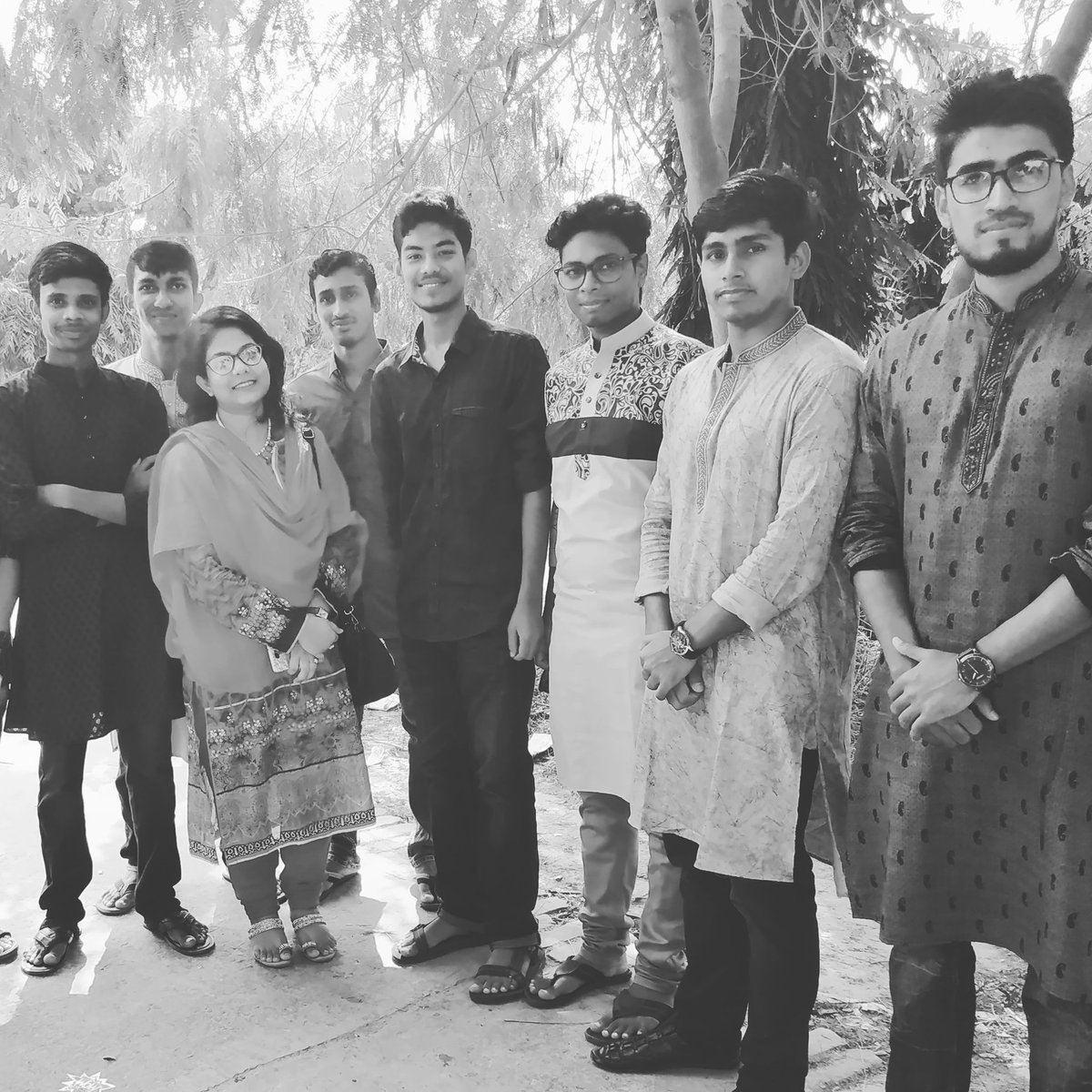 MdFaisal79's tweet photo. Quality time with mam
#Brur https://t.co/xkMKZxFFeB