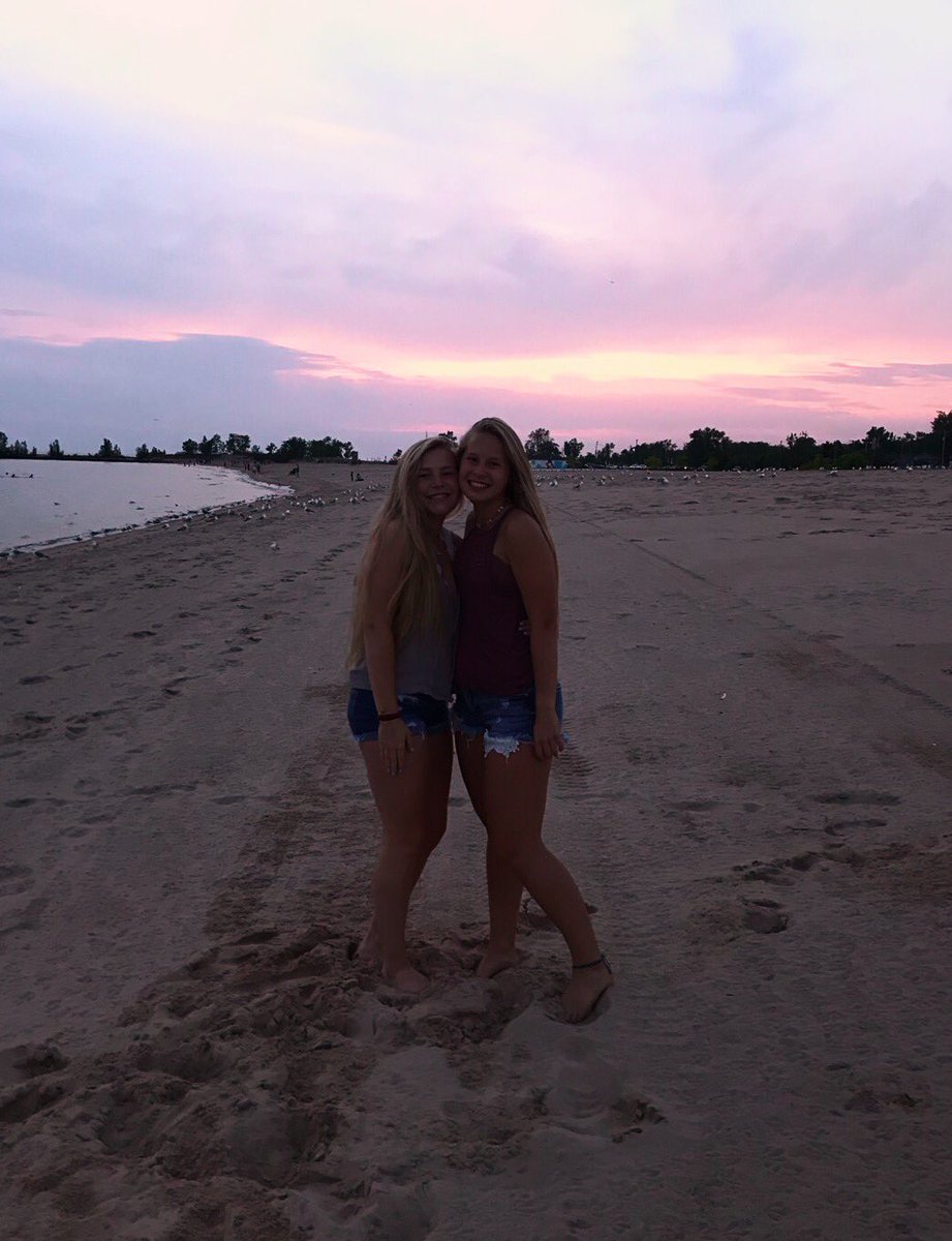 morgangoudie's tweet photo. Happy 16th to one of the sweetest girlies i know:))) luv you and all our good times forever💞💞💞 @charlottevpohl https://t.co/niQFtwNyqk