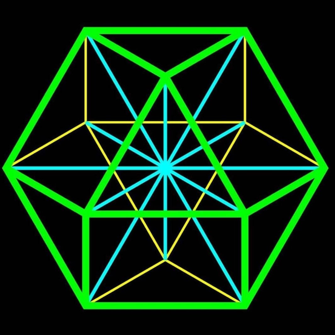 Owlnet7's tweet photo. #GeometriaSagrada figura totalmente equilibrada para producir acción o repulsión. https://t.co/kmoMhoy6XG