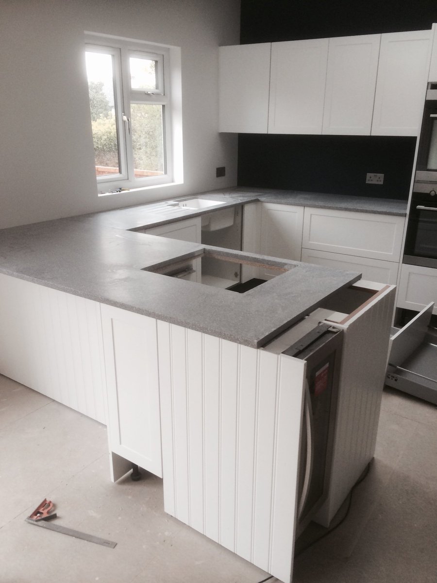 anne_wright54's tweet photo. Specialist in installing work surfaces, Anne Wright Interiors Main Man Rene Bearman fitting Minerva solid Acrylic work surface. Seamless joins and Modular sink to finish the look. https://t.co/XYdR0dn5cf