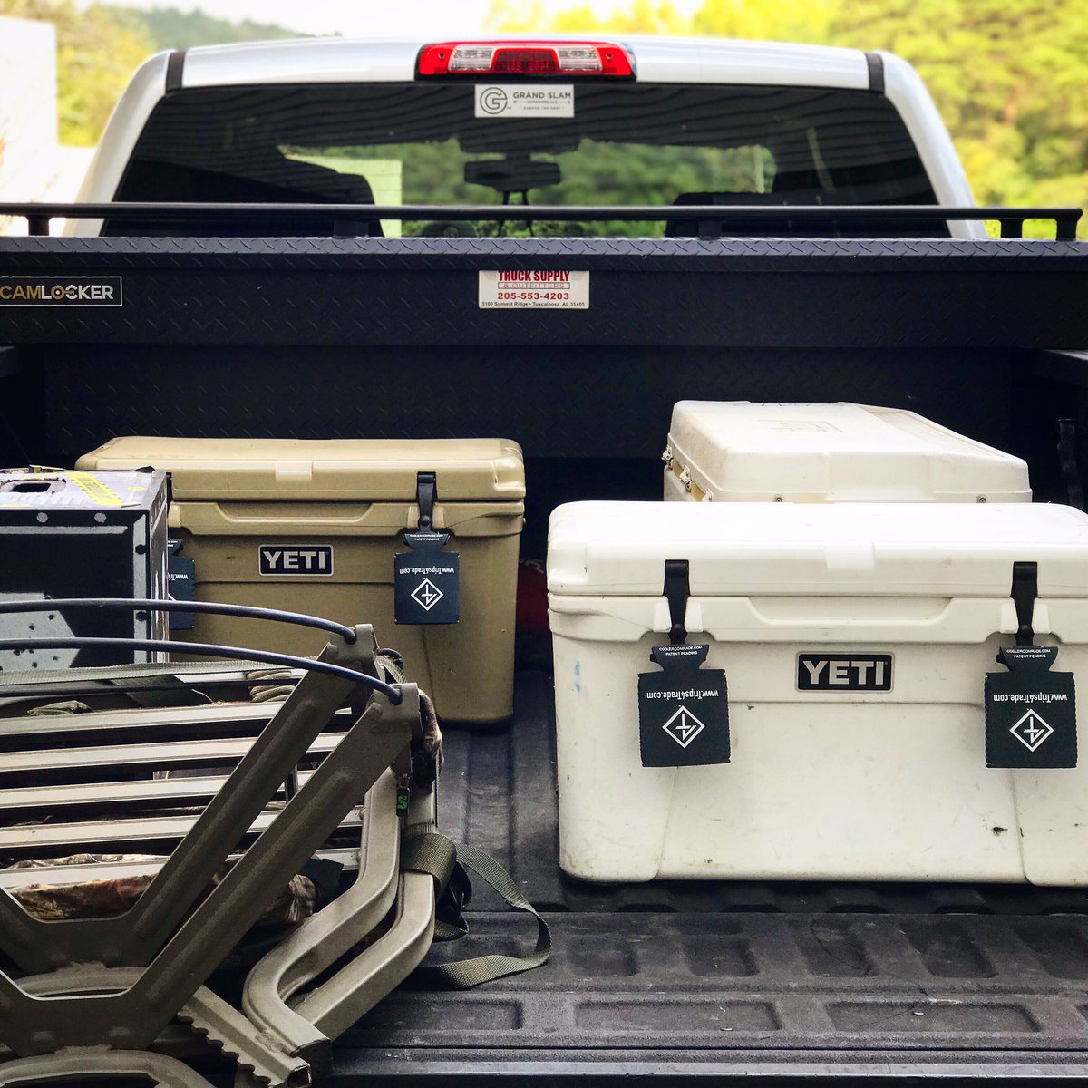 coolercomrade tweet media