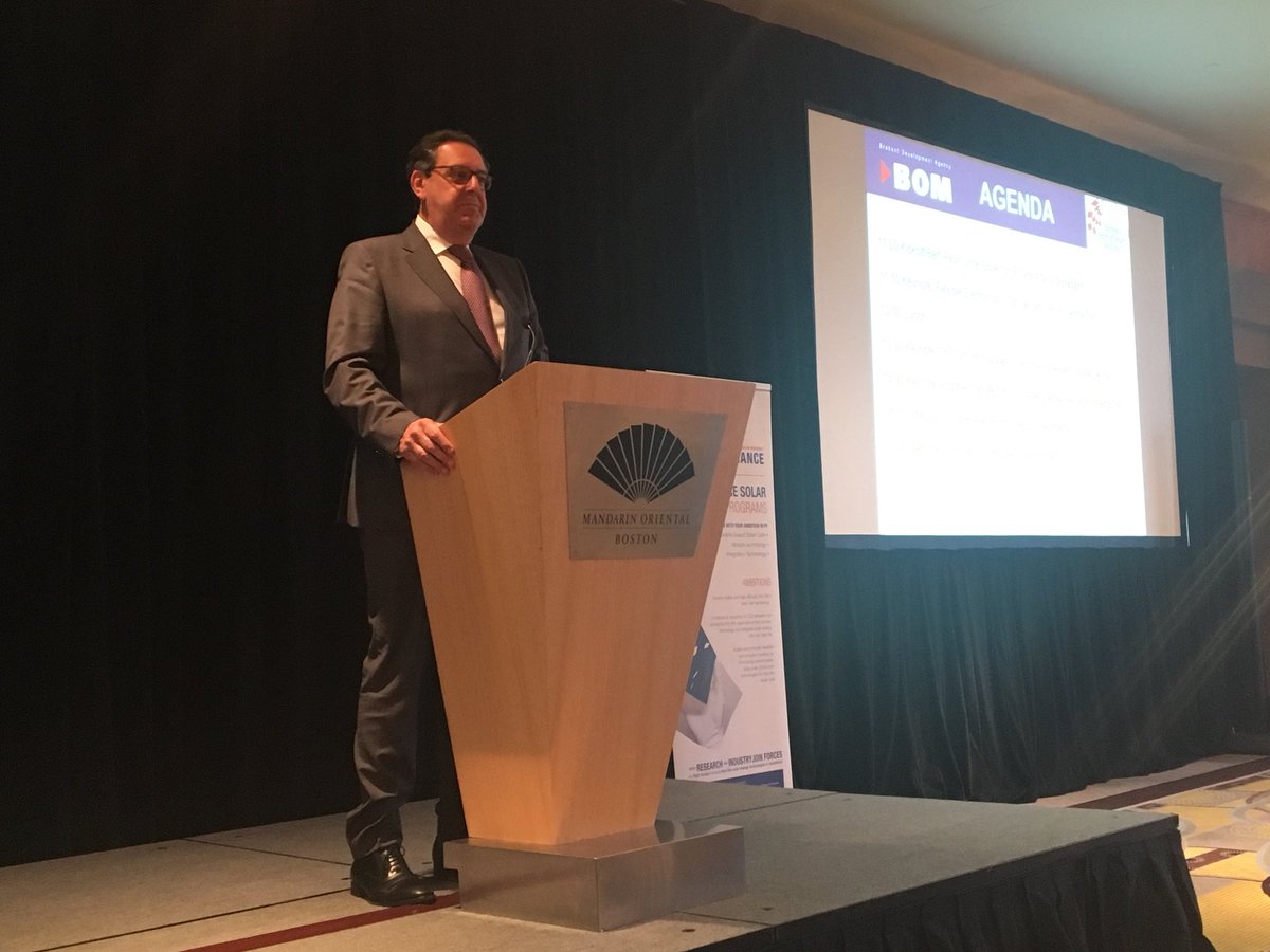 Eelko_Brinkhoff's tweet photo. Cheers for Brabant! Looking back at an inspiring day! #brabantinnovationdays #Boston @HolstCentre @SollianceSolar #AMsystems @BOMForeignInv @Brabant @BertPauli https://t.co/CO1RRoOozQ