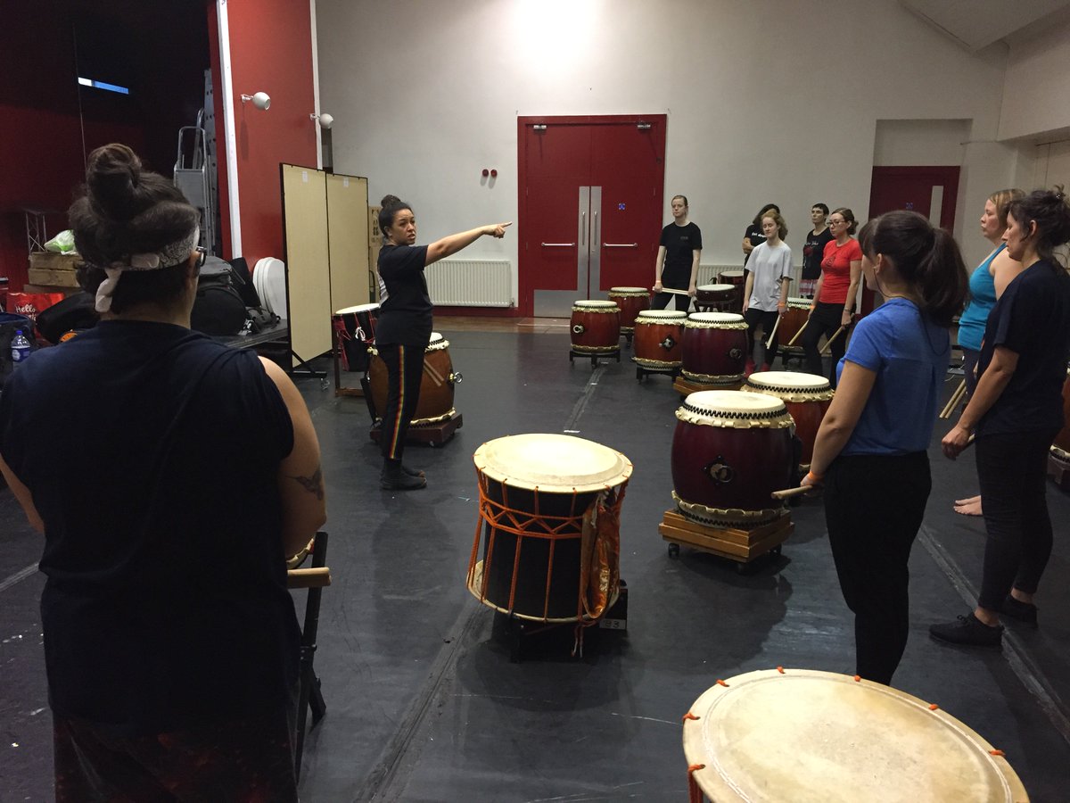 A sneak preview of some of the afternoon workshops happening at the Brady Arts Centre! We get a taste of Hiroshima, Hokuriku, Miyake styles and Taiko fundamentals.  #TsukimiUK2018 #Taiko #WadaikoLondon