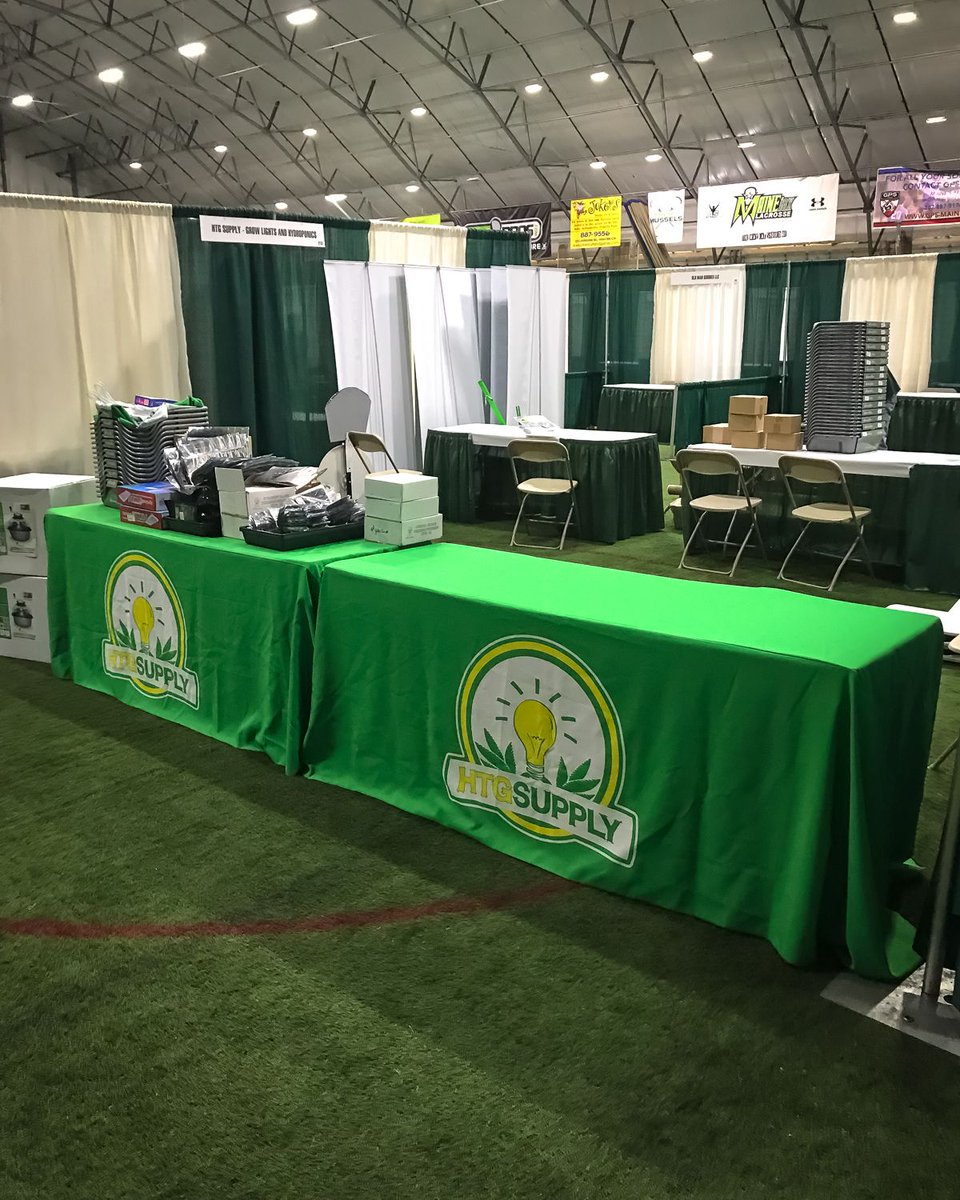 HTGSupply's tweet photo. Setting up for a #convention as big as @NE_CANN is a doozy - but we're excited to see everyone today! Come by Booth 213 to chat with the HTG Supply crew about your grow + get signed up for our big Silverback Kit Giveaway!
#htgsupply #necann #portland #mecann18 #maine #growyourown https://t.co/5bU5NNPoVh