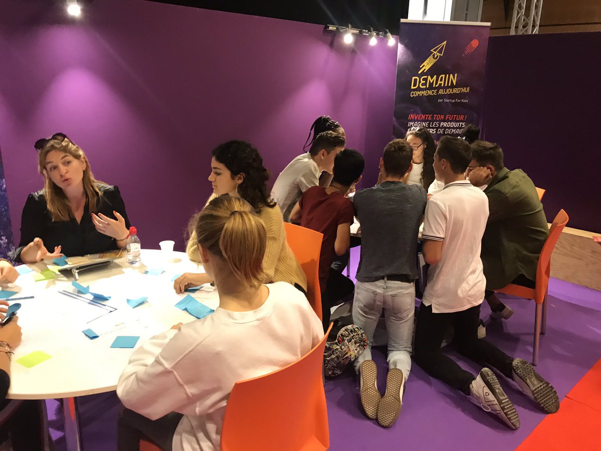 StartupForKids's tweet photo. Quand on leur donne les rênes pour inventer leur propre futur #DemainCommenceAujourdhui #rofe2018 https://t.co/3RpfpqnbQl