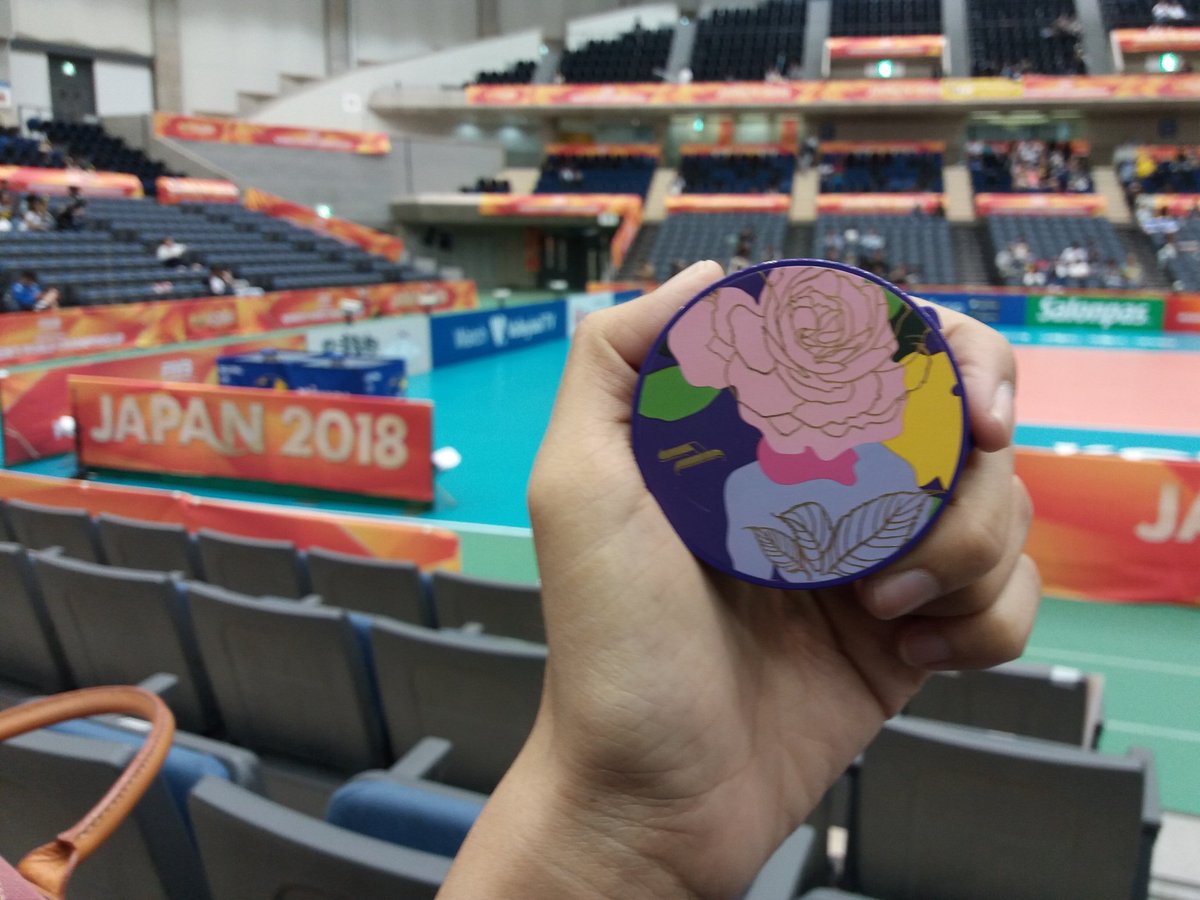 Pinto30943140's tweet image. นี่นั่งติดพายุอยู่ในนี้นานมากกกกก ไม่ต้องถามสภาพเลยถ้าเป็นก่อนหน้านี้ แต่ตอนนี้เรามีตัวช่วยไง บอกเลยว่าที่โฆษณาคือไม่เกินจริงเลยคุมมันดีจริงนั่นแหล่ะแล้วคือราคาก็คือถูกด้วยไง รักเลย

#srichand #translucentPowder #ใช้ศรีจันทร์ทำอะไรก็รอด  #เสียงศรีริต้า