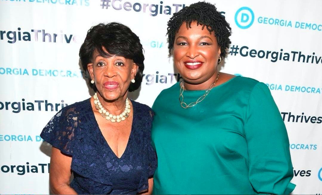 abrams_air's tweet photo. Help us congratulate @RepMaxineWaters for being the first to earn "Frequent Flyer" status through #airabrams! Estimated arrival time for our  next Frequent Flyer qualifier @elizabethforma is Tuesday, Oct. 9! #keepflyin' #tcot #gapol https://t.co/MnT2fnjZ3F