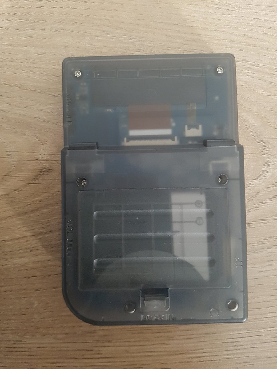 retrowebgame's tweet image. RT @D4rKD3ViL1: Salut les gens, je vous donne mon avis sur la console portable chinoise retromini en commentaire 👇 je ne  vais pas vous faire un roman lol juste l'essentiel #retrogamer #retrogaming #retromini #RetroGames