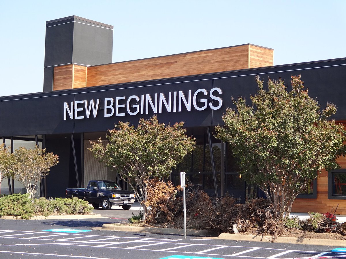 LarryHuch's tweet photo. We are praying that you will have an incredible weekend. Be sure to join us Sunday via our live stream. Services are at 9:30 & 11:30 CST. You can view at https://t.co/RkpgI0tUbe - OR - Join us in person at New Beginnings - church address: 2000 Forum Pkwy. Bedford, TX. #nbchurch https://t.co/U1JwdCNwQS