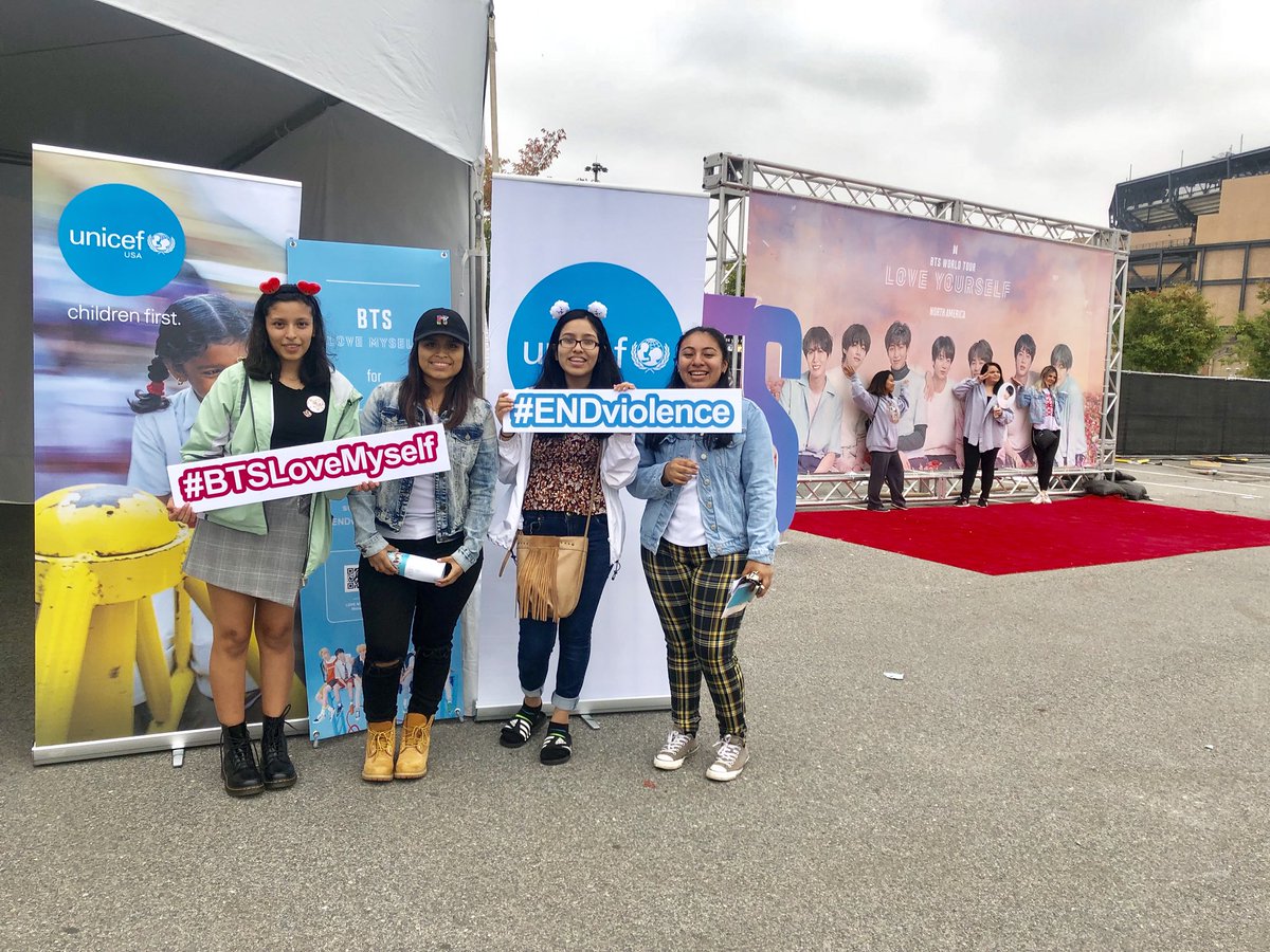 bts_love_myself's tweet photo. LOVE MYSELF X UNICEF #ENDviolence booth is just open at  New York Citifield. Please visit and participate the campaign!

#BTSLoveMyself https://t.co/XUUzRFcBci