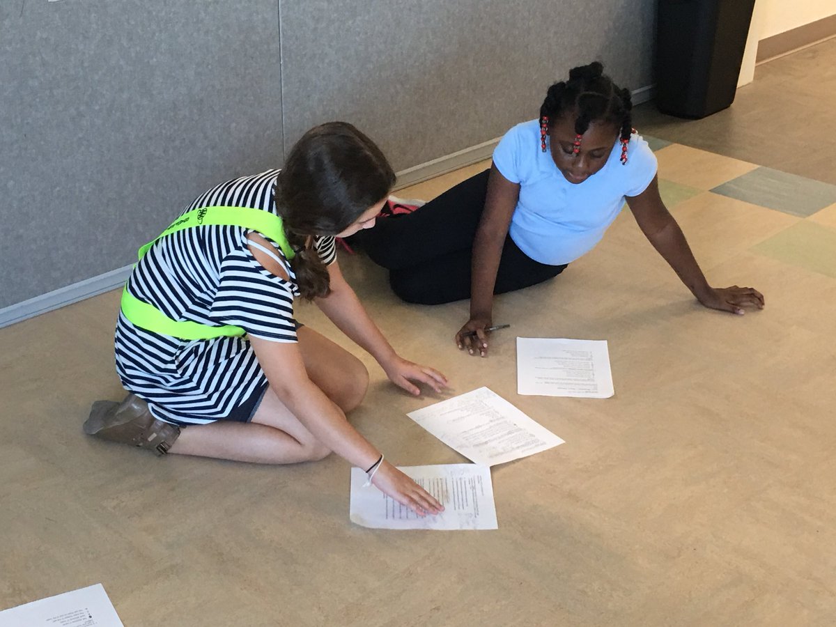 MrsQuadagnoTCS's tweet photo. Going over our Unit 2 test results and defending our answer. After, Ss got to teach the class their assigned questions and explain and defend! #reflect #revise #collaborate #5thLearning #5thScience https://t.co/5zO7XDjEGa
