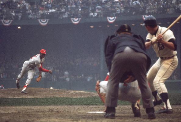 Cardinals's tweet photo. On this date, Bob Gibson threw his 30th CG of the 1968 season. In Game Four of the World Series, Gibson led the team on the mound and at the plate, allowing just 1 ER on 5 hits along with 10 strikeouts. Gibby also connected for a solo HR in the #STLCards 10-1 win. #CompleteGamer https://t.co/gGmVsuGyzX