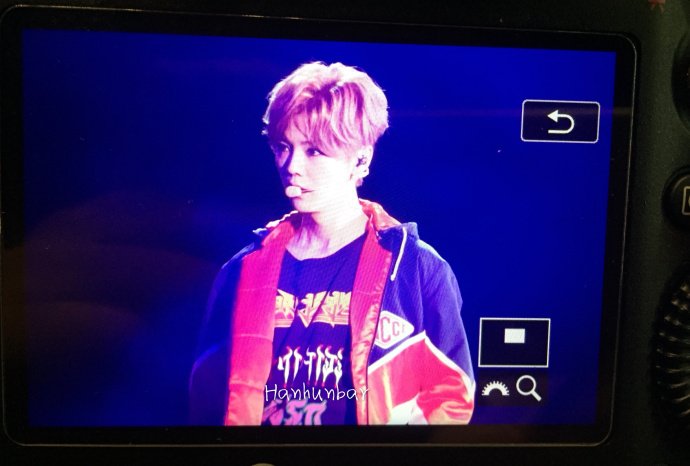 hunhanfancouple's tweet photo. #LUAHN #LuHan2ndTour
[Preview]
181006  Luhan 2nd Tour RE:X at Beijing
cr. Baidu鹿勋吧 https://t.co/4OxDx9cm8p