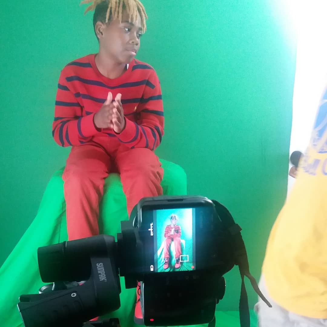 shirllepearl's tweet photo. #videoshoot #mysonshine #TruthHurts #videoreleaseparty #momager #teenrapper @jermainedupri check out my baby #lilcj #Therapper #teenlife #rapgame https://t.co/avXnhbMpFb