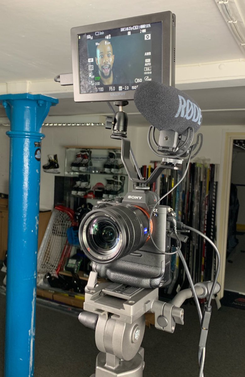 Hockeytutorial's tweet photo. Quick shoot... new video on route #PrototypeSeries @rodemics @Lilliputband https://t.co/2TjHxuaxNr