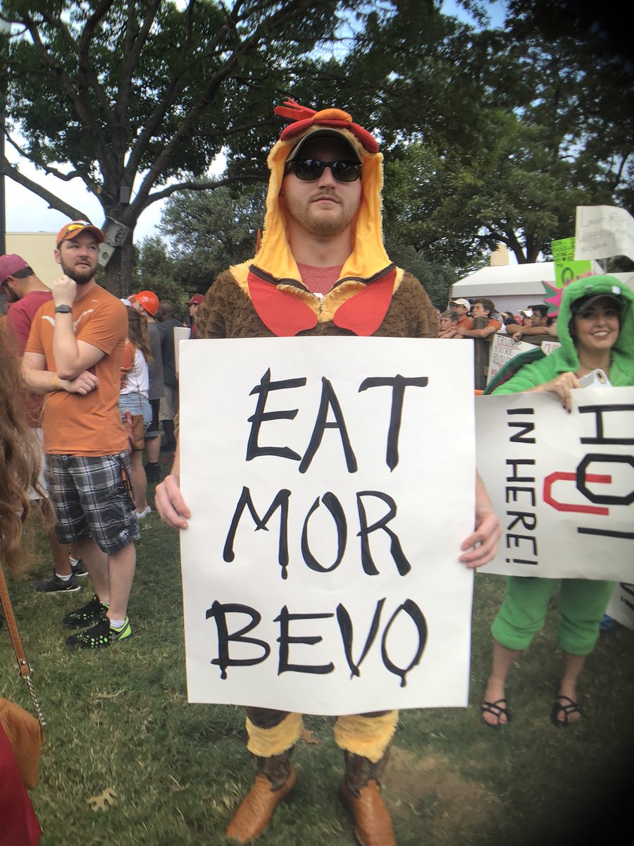 OU_Athletics's tweet photo. #Sooners at @CollegeGameDay.

#BeatTexas https://t.co/2OEtvorC4c