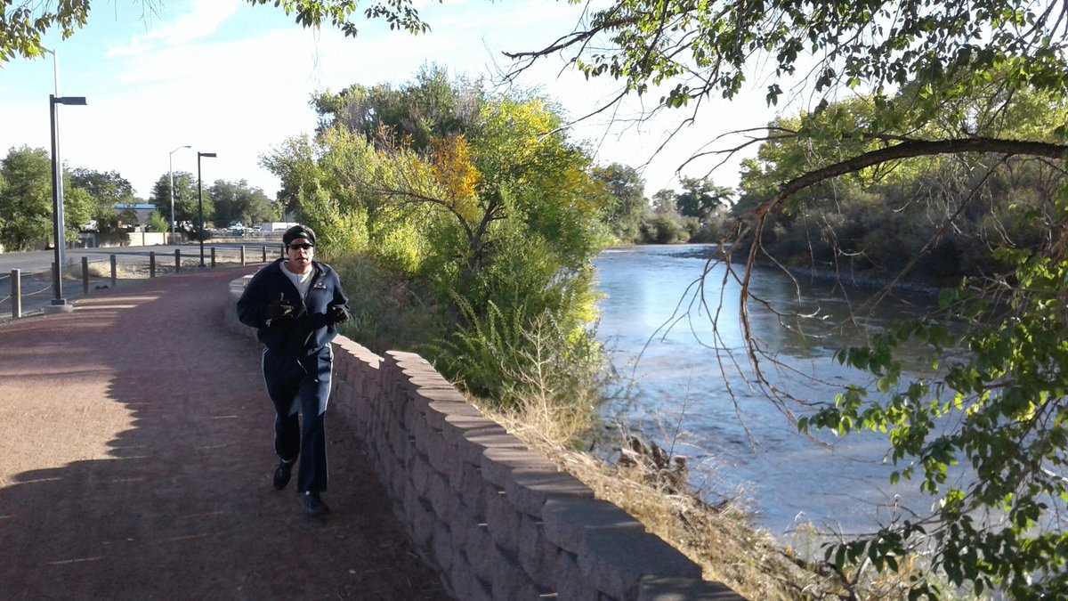 gecrouse26's tweet photo. Fit Anthem 5k along the Animas River Trail in Farmington, New Mexico.
#FitAnthem5K #fitness #HealthyLiving #river #animas #animasrivertrail #NewMexico #newmexicotrue #fortheloveofrunning https://t.co/XDZkq7jIG2