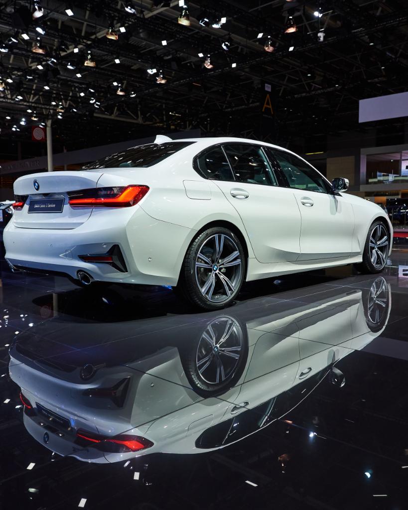 BMW tweet picture