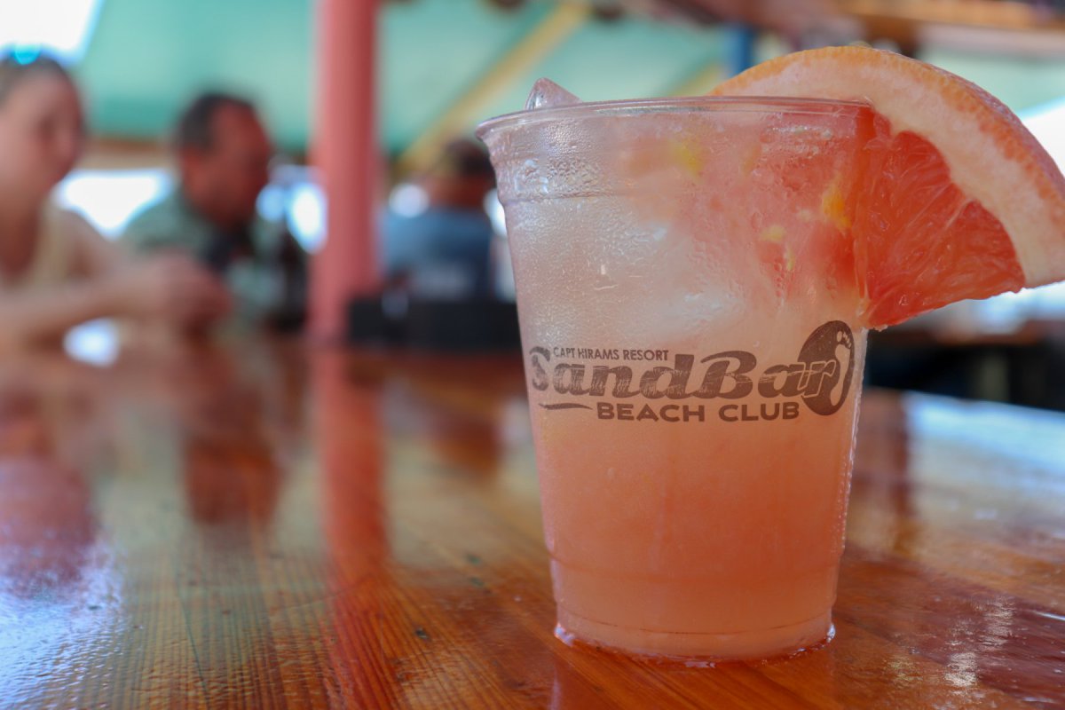 CaptHirams's tweet photo. Ahhh...grapefruit CRUSH #beachbuzz #beachlife #drinkinhand🍹 https://t.co/16x1JqU9Rp