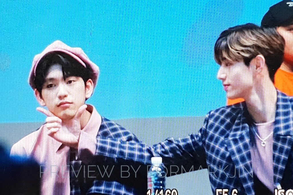 jackbamly7's tweet photo. ดีครับ ผมม้าค วันนี้จะมาอวดแฟนชื่อน้องจินยอง น่ารักปะ https://t.co/GTRpDFsZAu