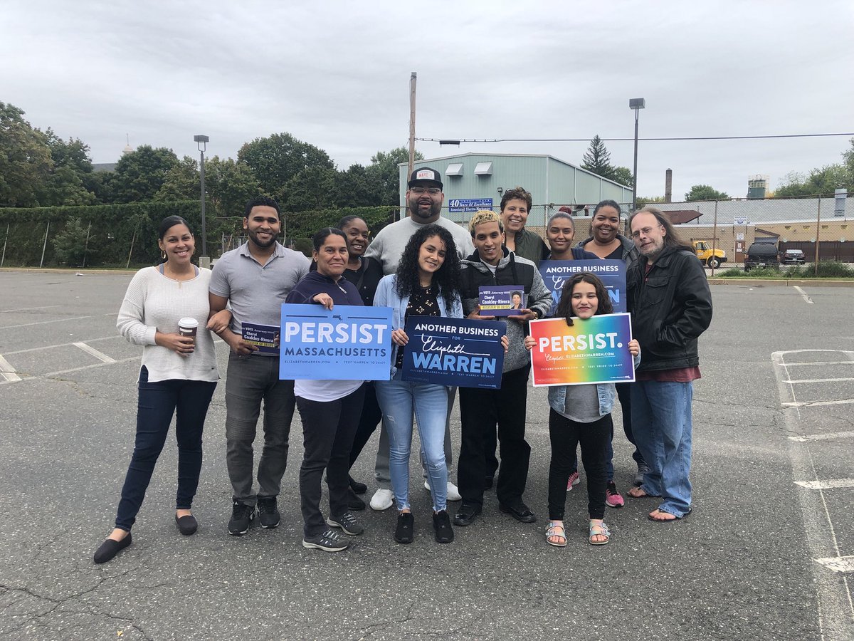 JessMADems's tweet photo. One month until Election Day! We’ll be canvassing all day in Springfield to get ready #TeamWarrenKnocks https://t.co/XJ6Qmvvy9g
