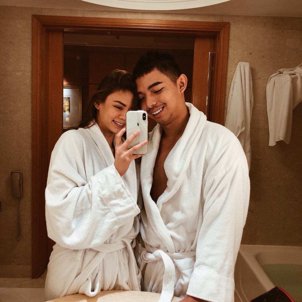 jayzammanabat_'s tweet photo. Best travel buddy 🙈💓 https://t.co/HgRfMOZAyB