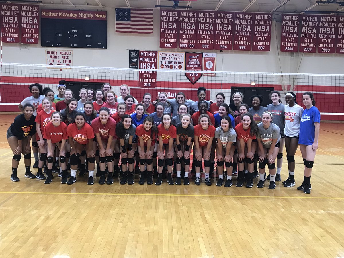 McAuley_VB's tweet photo. Great practice this morning! #Tradition https://t.co/YMIN4S7XfM