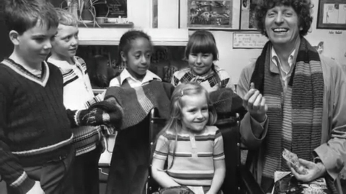 partridgetardis's tweet photo. Scarf-holding duty. Little companions.
@WhovianLeap #TimeKids https://t.co/bcGGgd5jyg