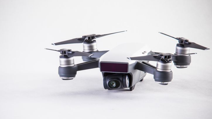 CNET's tweet photo. Government authorities may soon have right to shoot down privately owned drones https://t.co/gOvuItjWY8 https://t.co/tgPGT7LB4E